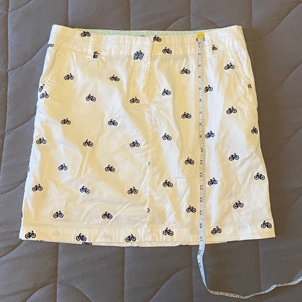 British Khaki- Skirt-White with Blue‎ Bicycles-Women's Size 6